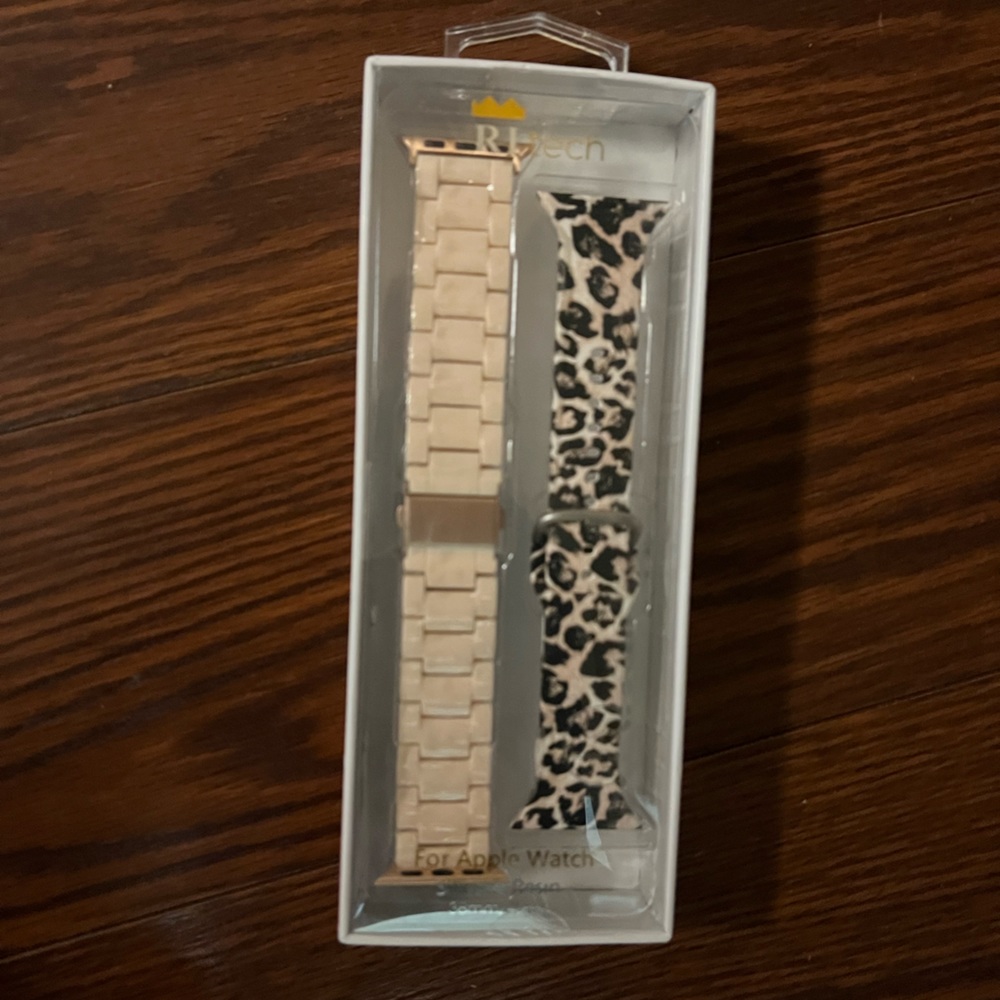 Apple Watch bands leopard and cream